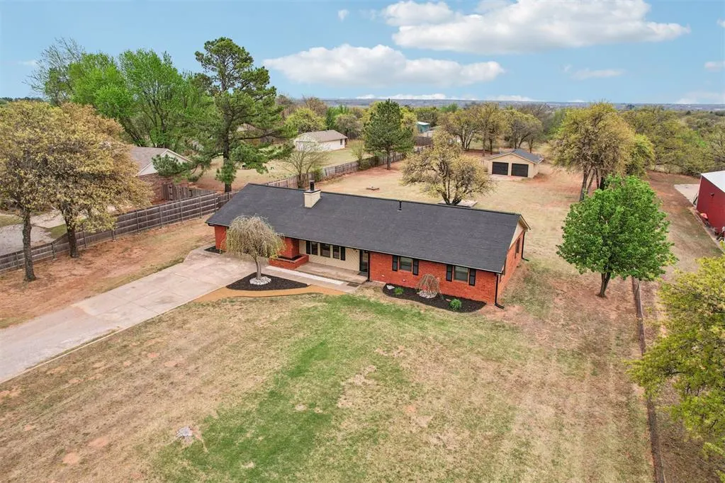 Photo 32 — 7010 Alameda Street, Norman, OK 73026
