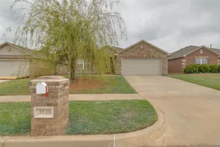 Sold home at 3528 SE 96th Street