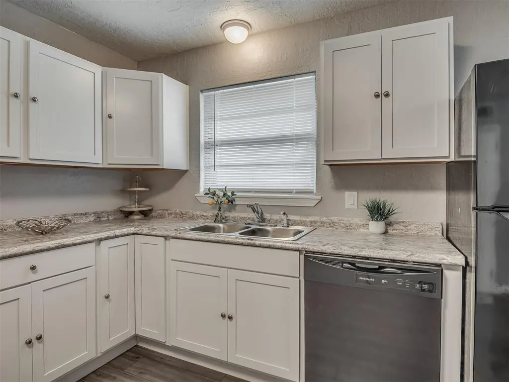 Photo 10 — 2901 NW Bell Avenue, Lawton, OK 73505