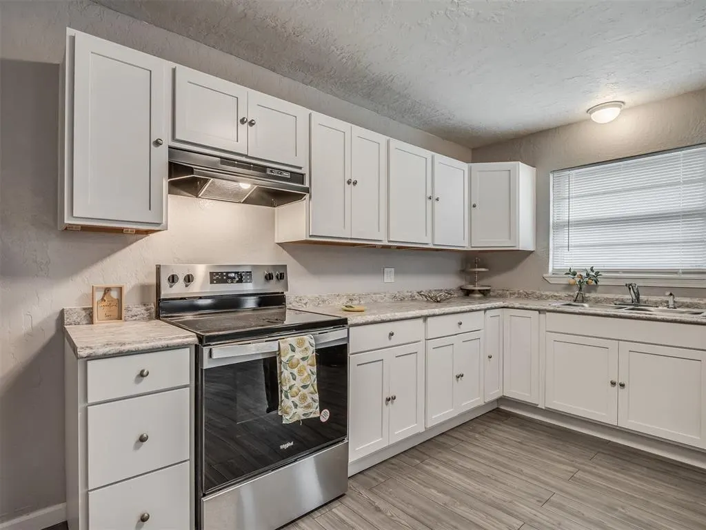 Photo 14 — 2901 NW Bell Avenue, Lawton, OK 73505