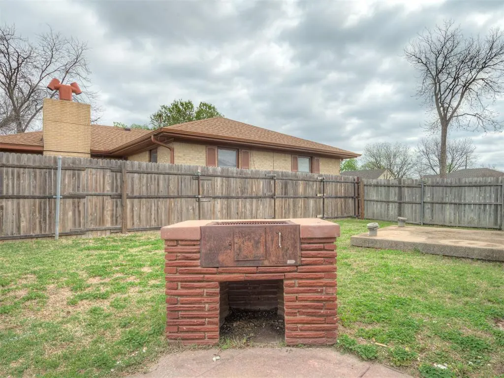 Photo 44 — 2901 NW Bell Avenue, Lawton, OK 73505