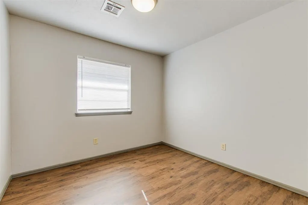 Photo 14 — 522 Sunnyside Place, Edmond, OK 73003