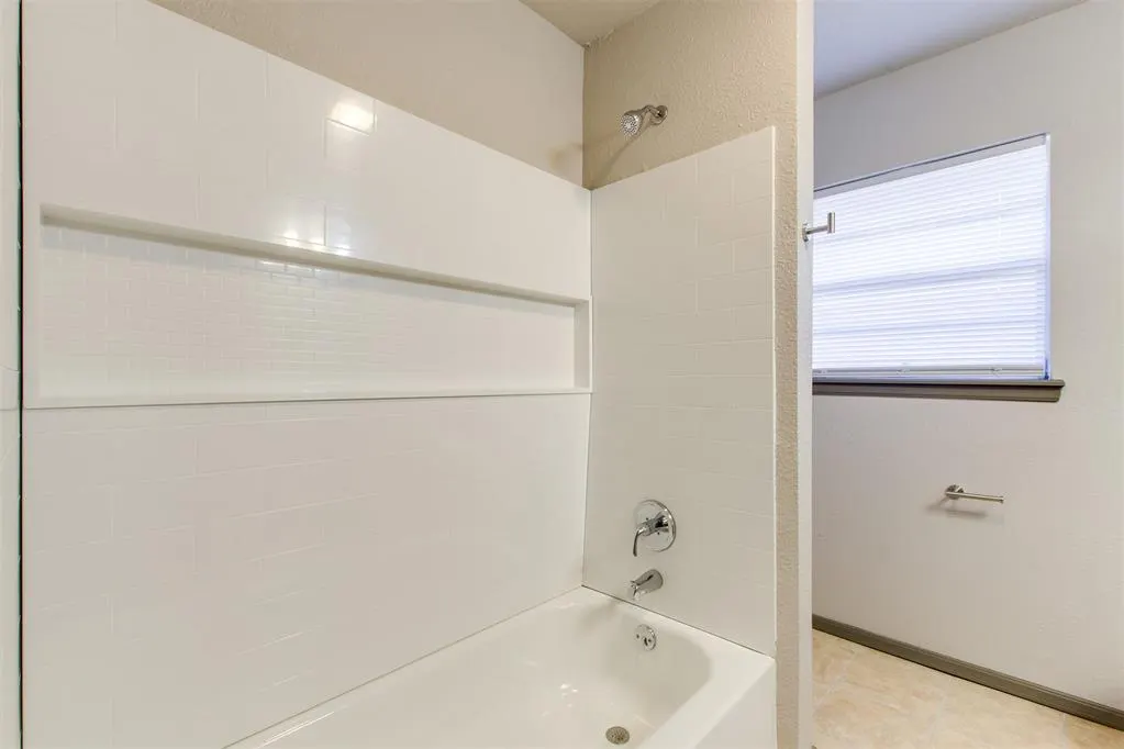 Photo 18 — 522 Sunnyside Place, Edmond, OK 73003