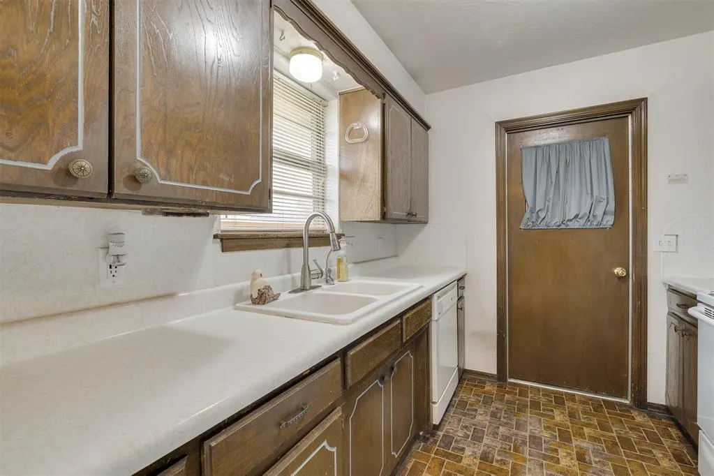 Photo 17 — 200 E Beech Avenue, Yukon, OK 73099