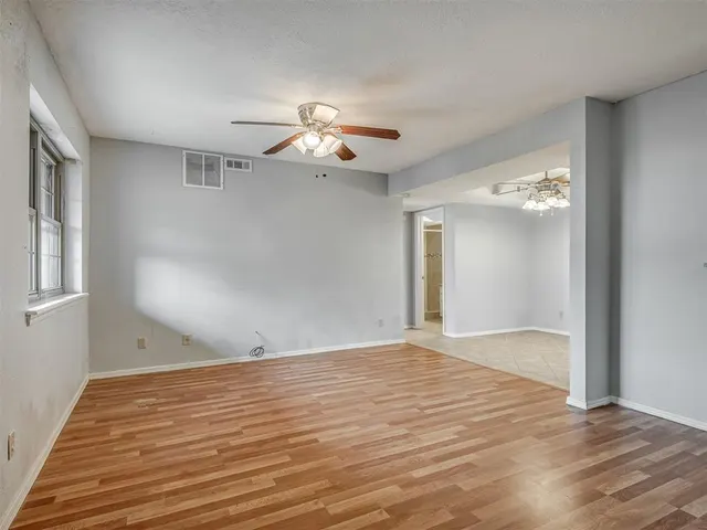 Photo 2 — 14307 N Pennsylvania Street 3F, Oklahoma City, OK 73134