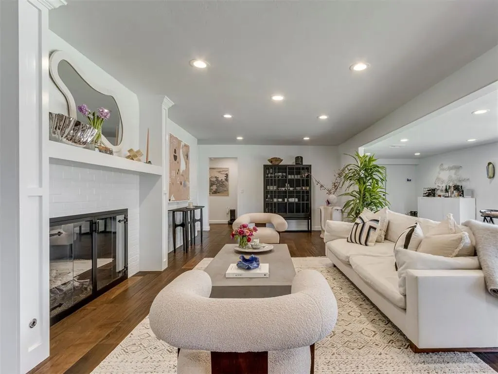 Photo 9 — 1501 Andover Court, The Village, OK 73120