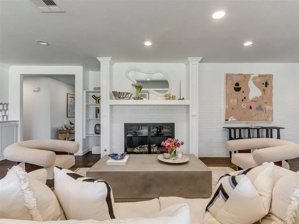 Photo 11 — 1501 Andover Court, The Village, OK 73120