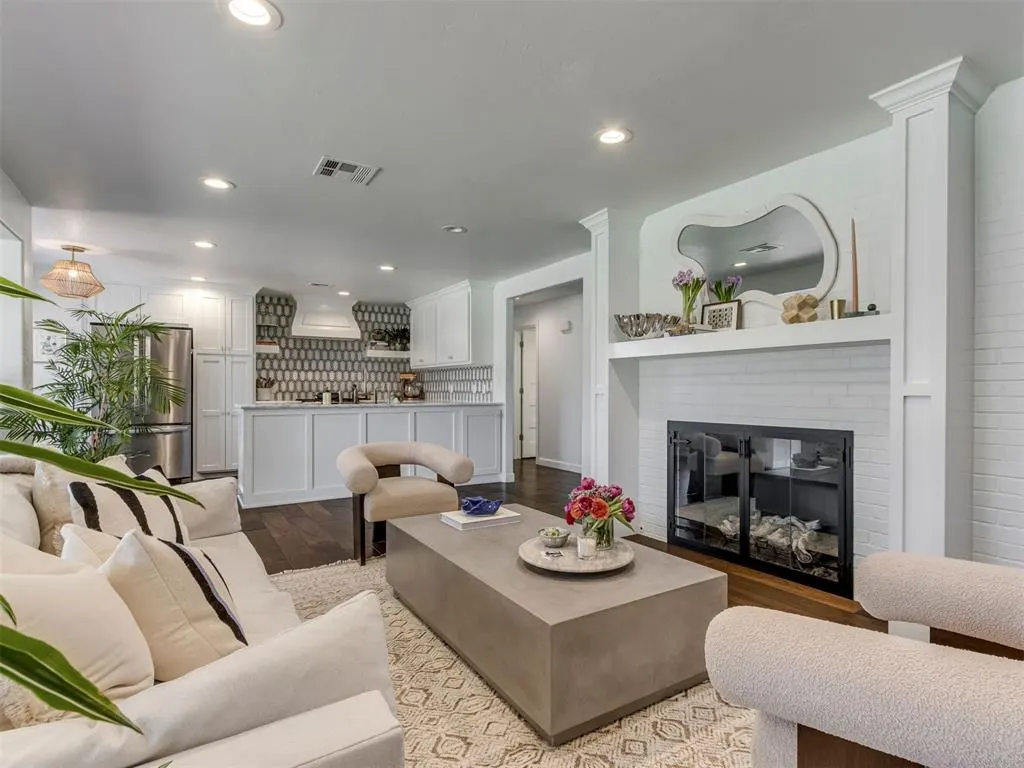 Photo 12 — 1501 Andover Court, The Village, OK 73120