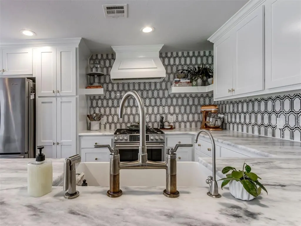 Photo 16 — 1501 Andover Court, The Village, OK 73120
