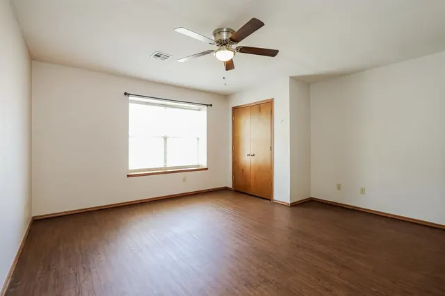 Photo 8 — 1401 Nottoway Drive, Midwest City, OK 73130