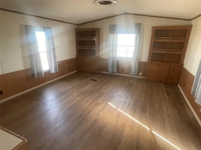 Photo 3 — 10830 N 2248 Road, Clinton, OK 73601