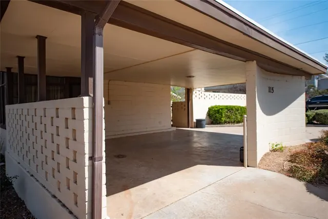 Photo 4 — 115 E Van Buren Street, Mangum, OK 73554