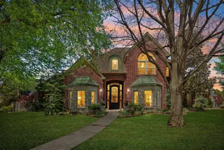 Sold home at 4701 Flint Ridge Circle