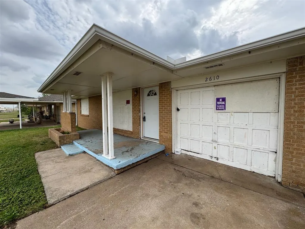 Photo 2 — 2610 NW Wesley Avenue, Lawton, OK 73505