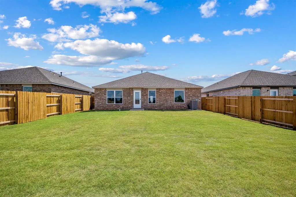 Photo 11 — 713 Luna Way, Tuttle, OK 73089