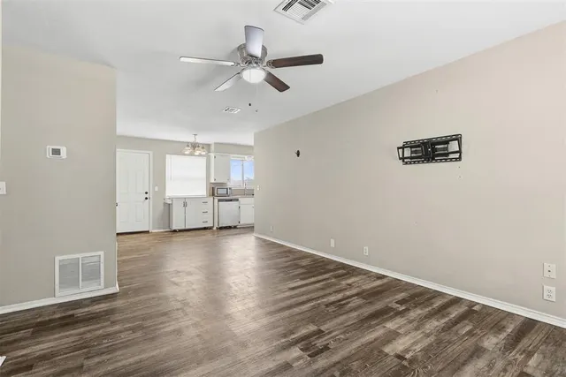 Photo 3 — 1404 Prospect Drive, Wynnewood, OK 73098