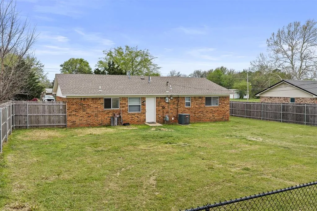 Photo 26 — 1404 Prospect Drive, Wynnewood, OK 73098