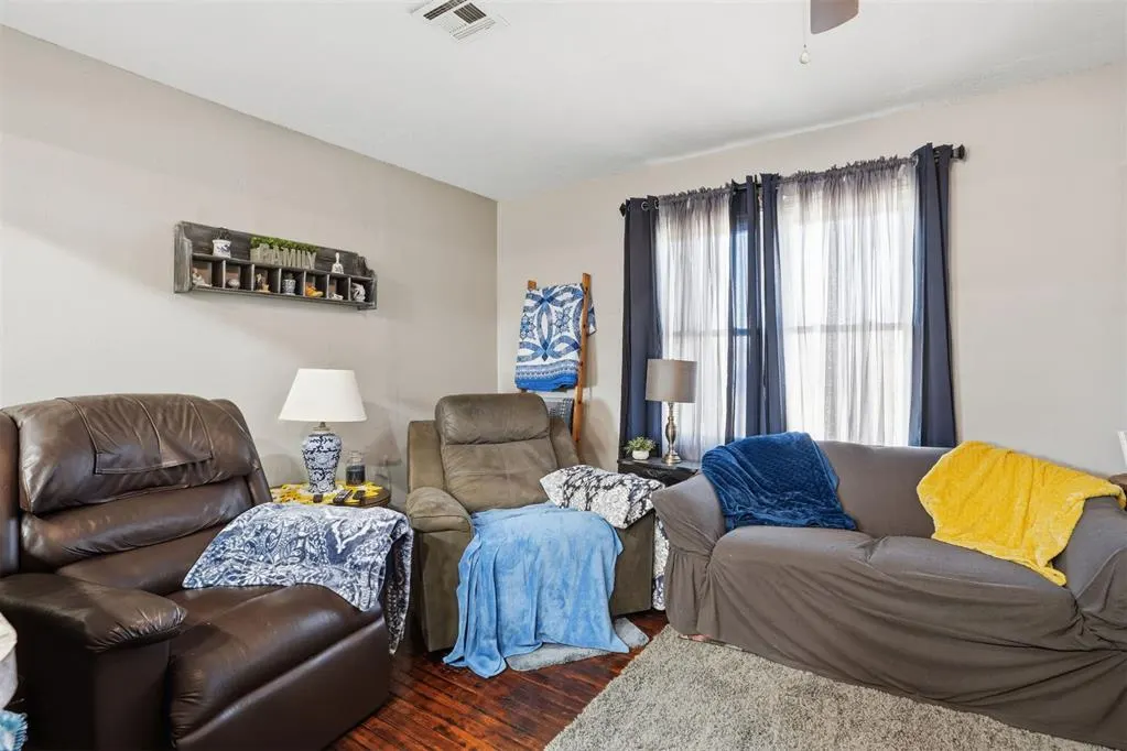 Photo 7 — 2 E Anchor Drive, Sayre, OK 73662