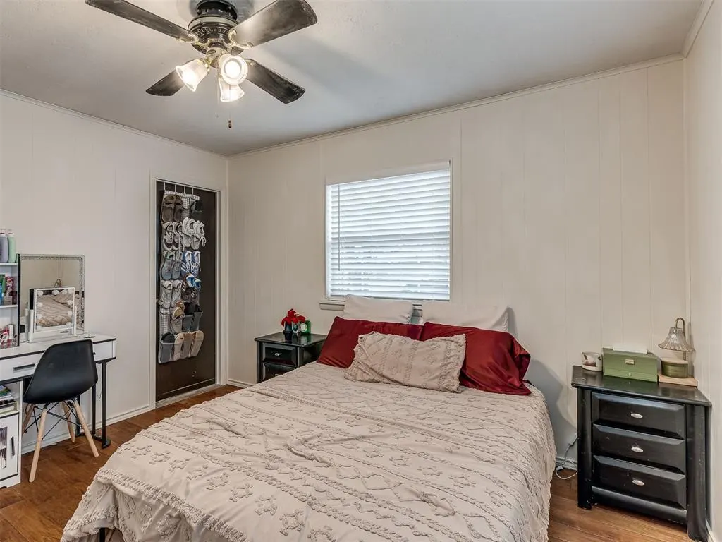 Photo 15 — 105 NW 7th Street, Minco, OK 73059