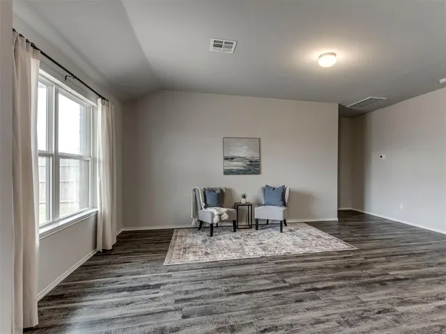 Photo 6 — 1832 Sloane Drive, Oklahoma City, OK 73127