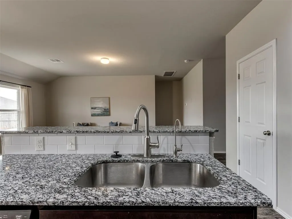 Photo 14 — 1832 Sloane Drive, Oklahoma City, OK 73127