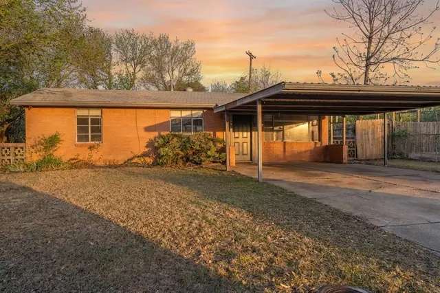 Front exterior — 2309 Trosper Place, Oklahoma City, OK 73115