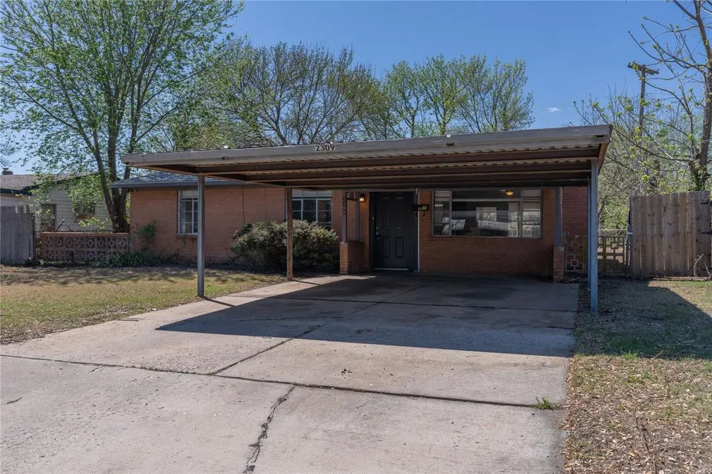 Photo 3 — 2309 Trosper Place, Oklahoma City, OK 73115