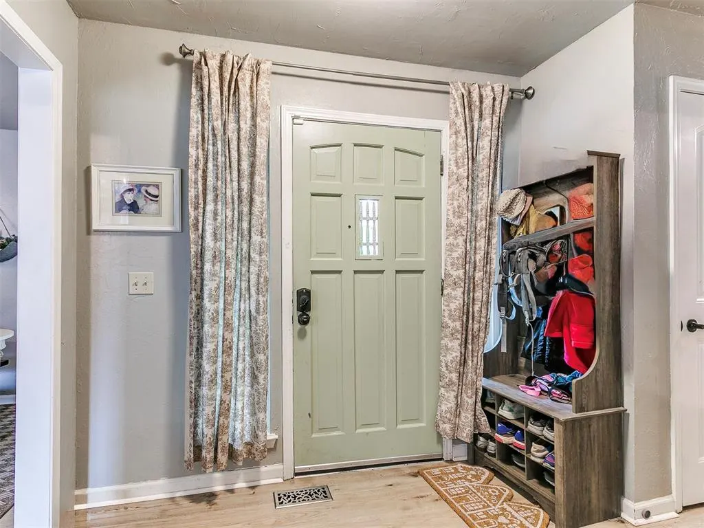 Photo 11 — 3804 NE 140th Street, Edmond, OK 73013