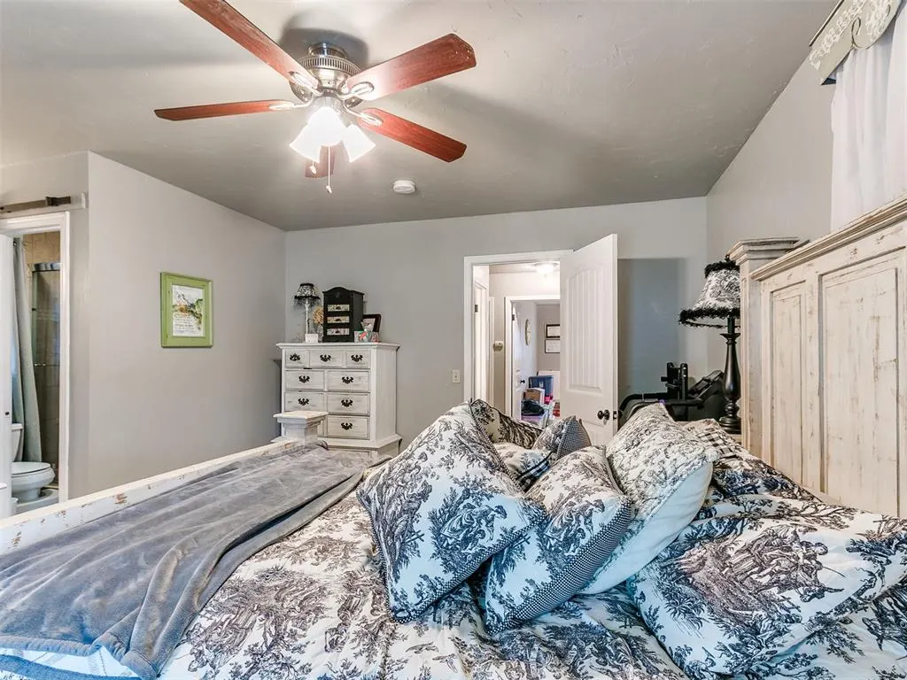 Photo 28 — 3804 NE 140th Street, Edmond, OK 73013