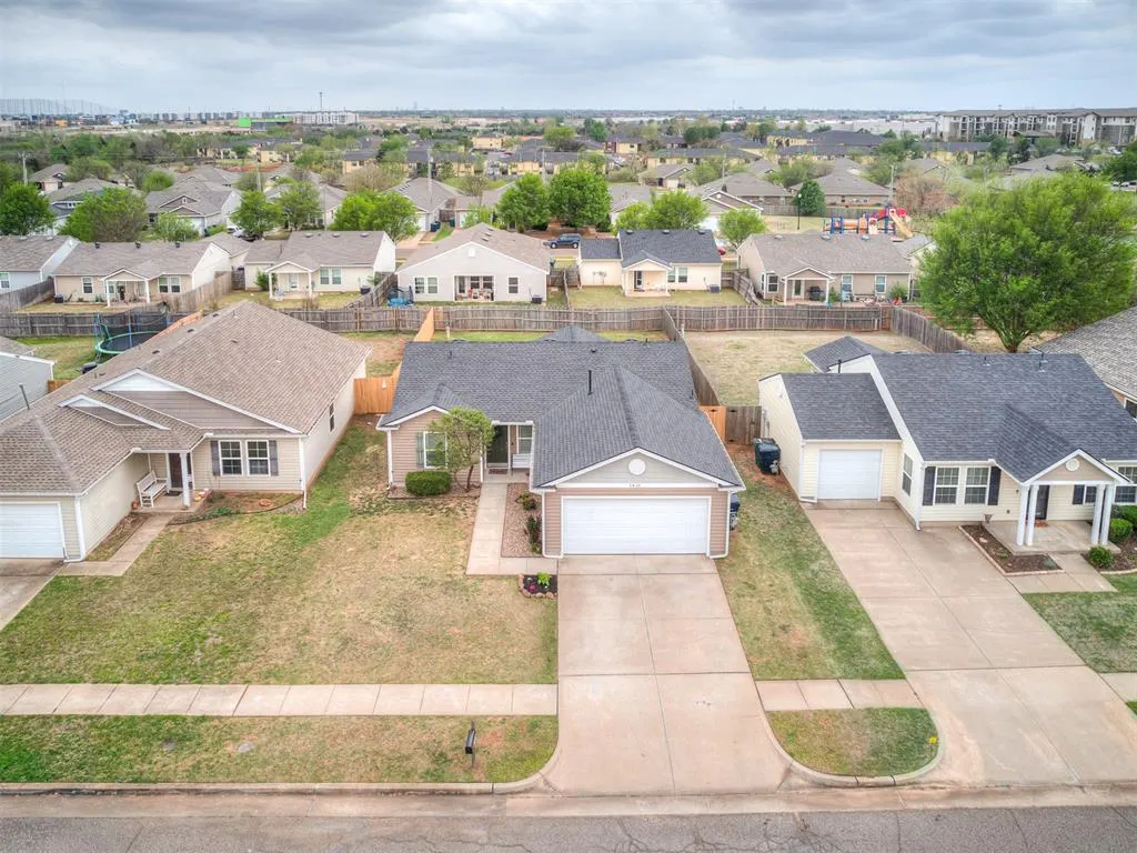 Photo 35 — 1816 NW 144th Terrace, Edmond, OK 73013