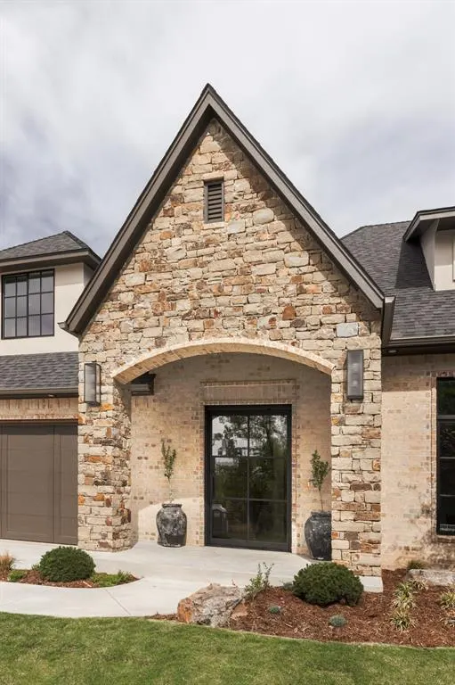 Photo 2 — 3208 Hidden Creek Drive, Edmond, OK 73034