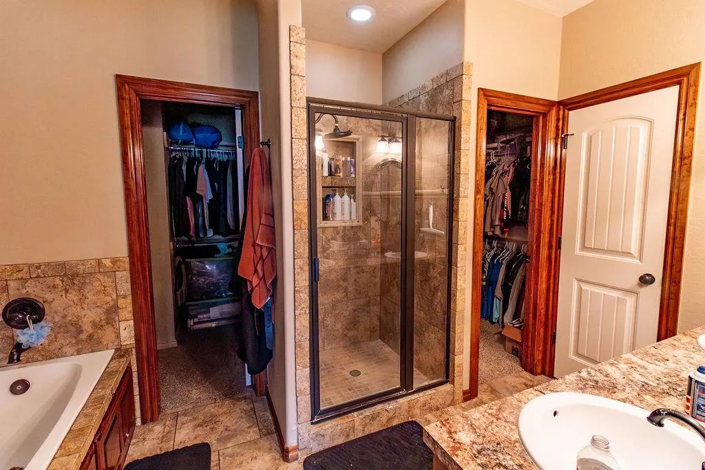 Photo 13 — 1414 Limestone Way, Elgin, OK 73538
