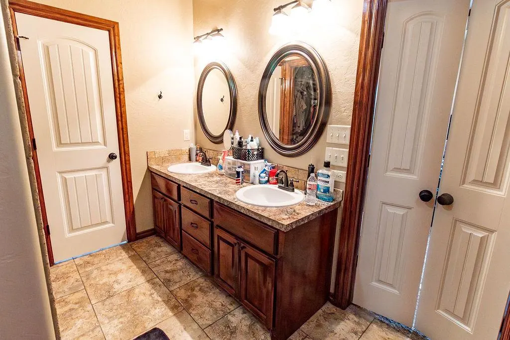 Photo 15 — 1414 Limestone Way, Elgin, OK 73538