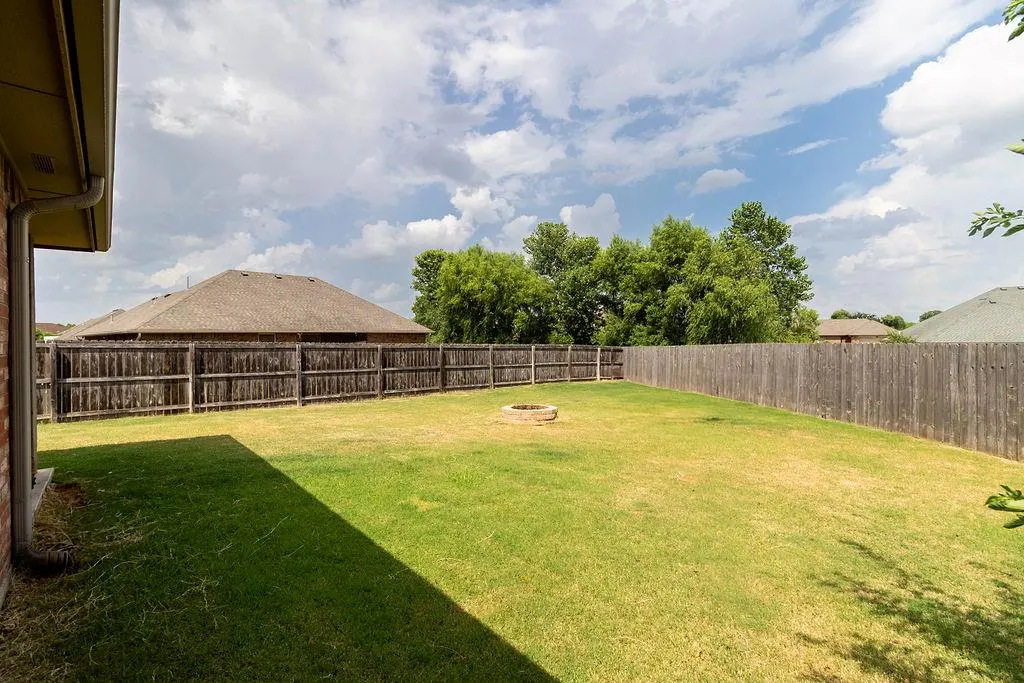 Photo 29 — 1414 Limestone Way, Elgin, OK 73538
