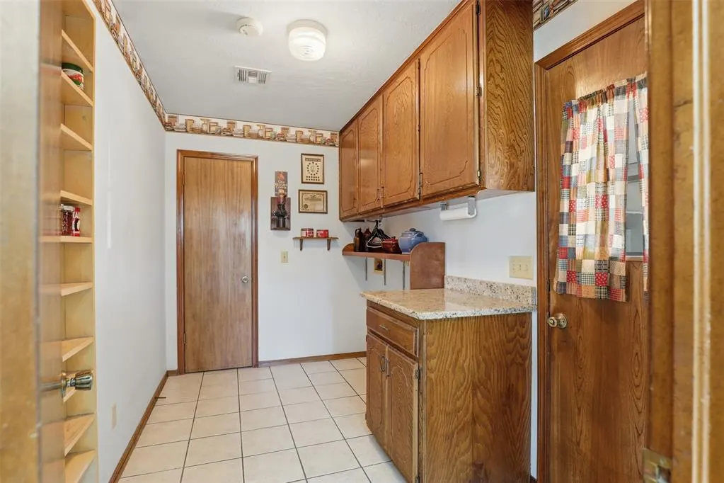 Photo 38 — 1208 Francis Lane, Kingfisher, OK 73750
