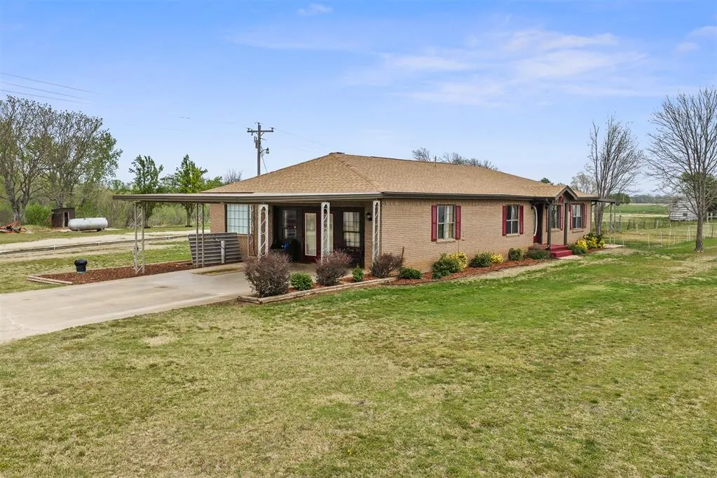 Photo 34 — 12333 N County Road 3165, Pauls Valley, OK 73075