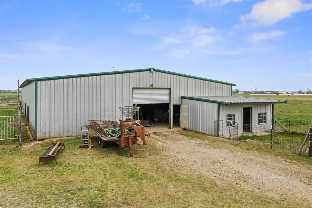 Photo 37 — 12333 N County Road 3165, Pauls Valley, OK 73075
