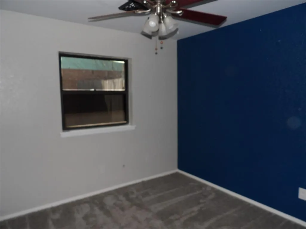 Photo 7 — 121 Loch Lane, Yukon, OK 73099