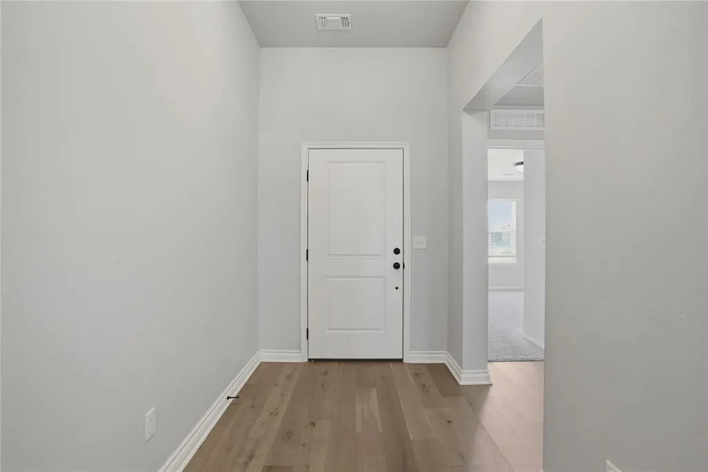 Photo 4 — 3044 Wister Road, Norman, OK 73069