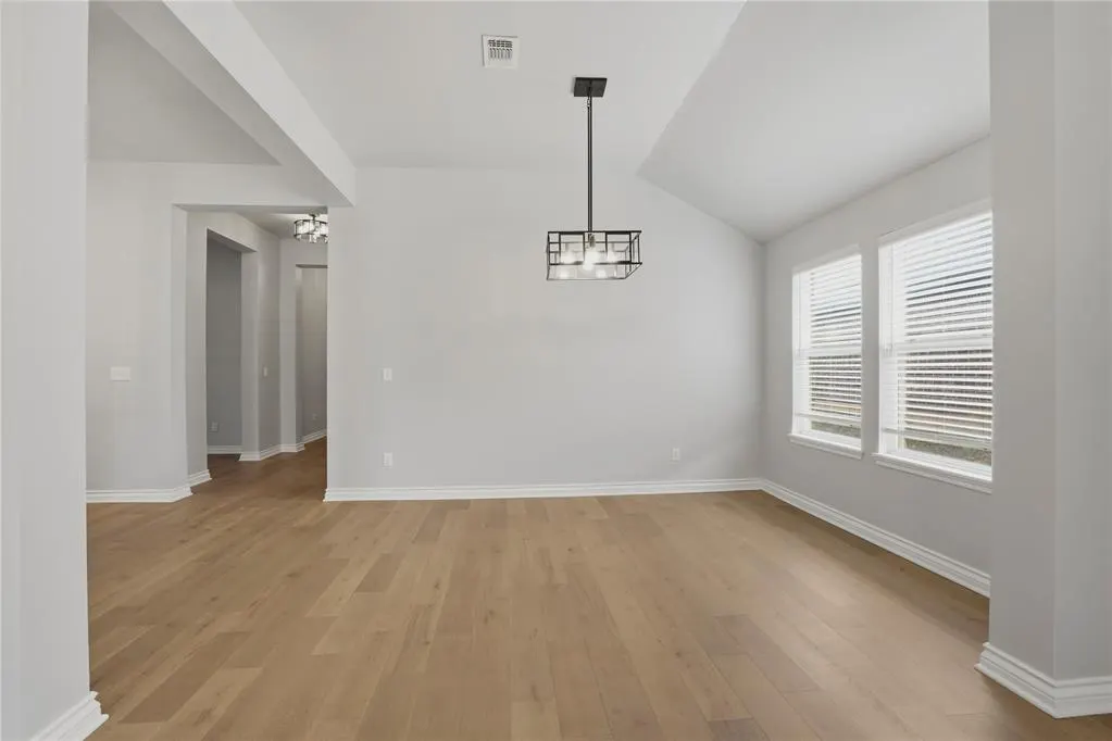 Photo 8 — 3044 Wister Road, Norman, OK 73069