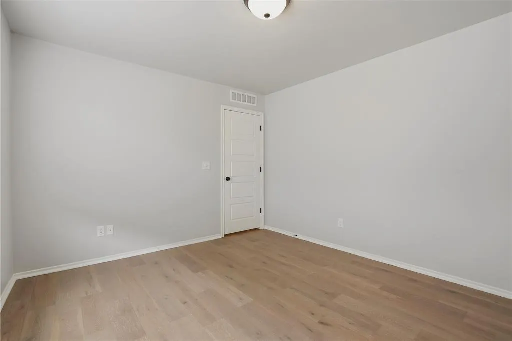 Photo 23 — 3044 Wister Road, Norman, OK 73069