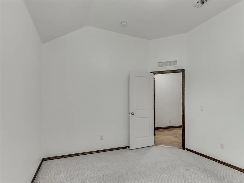Photo 32 — 18501 El Greco Drive, Edmond, OK 73012