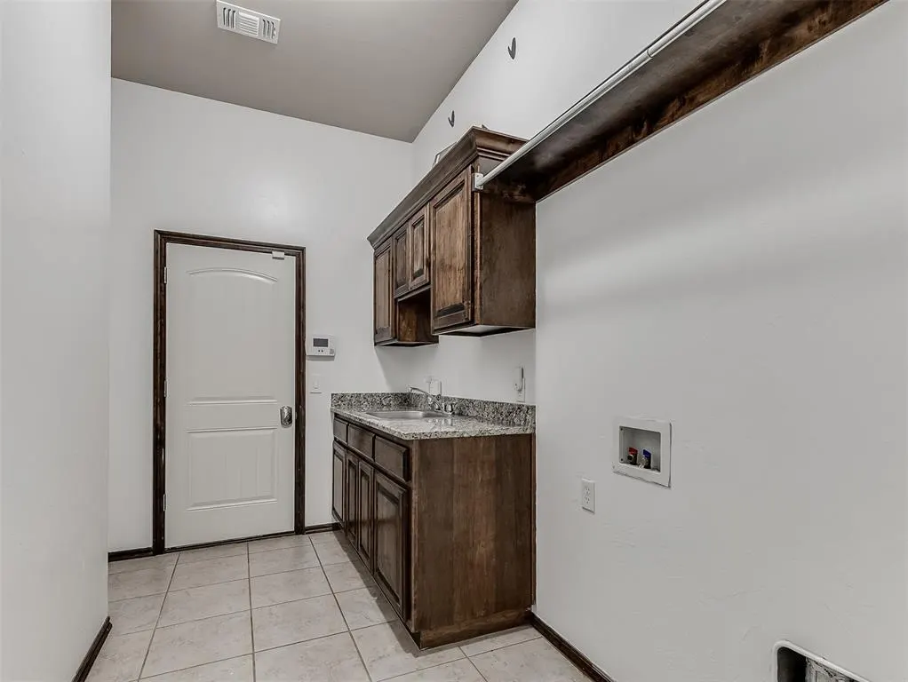 Photo 33 — 18501 El Greco Drive, Edmond, OK 73012