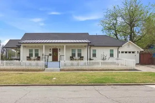 Sold home at 1602 NW 21st Street