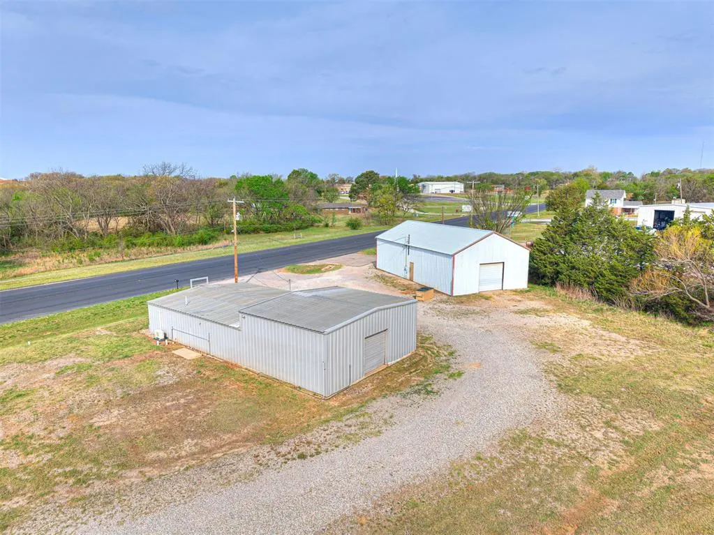 Photo 4 — 2908 N Highway 3 Highway, Seminole, OK 74868