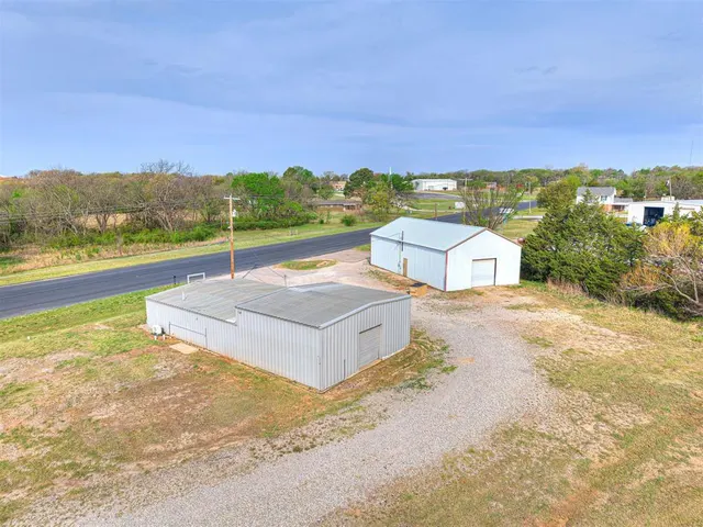 Photo 4 — 2908 N Highway 3 Highway, Seminole, OK 74868