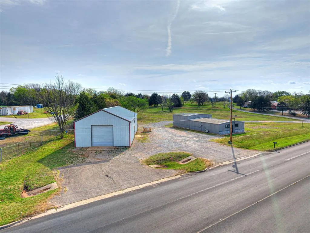 Photo 11 — 2908 N Highway 3 Highway, Seminole, OK 74868