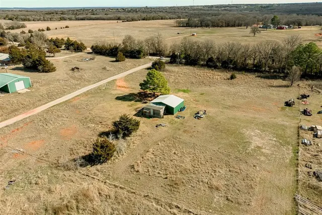 Photo 3 — 30995 Territory Creek Drive, Wanette, OK 74878