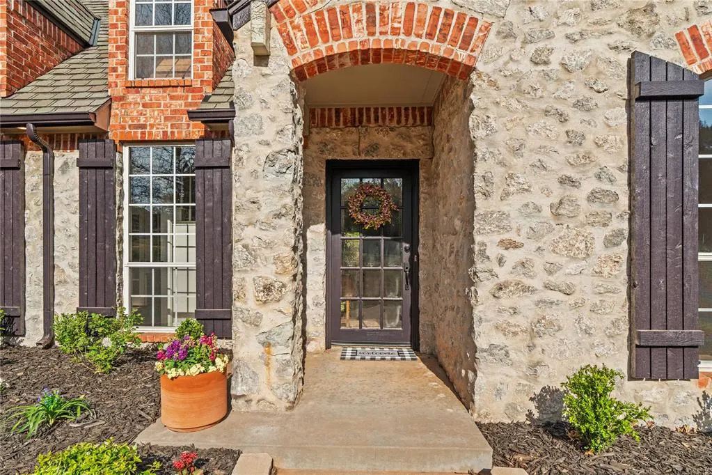 Photo 6 — 10212 Fawn Trail Road, Mustang, OK 73064
