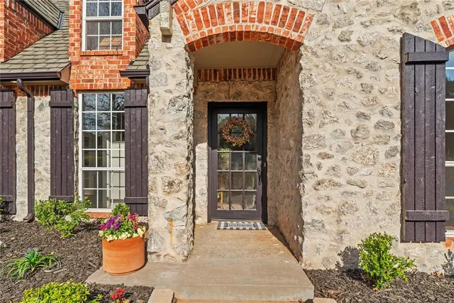 Photo 6 — 10212 Fawn Trail Road, Mustang, OK 73064